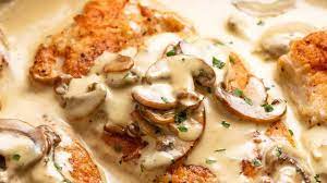 CREAMY MUSHROOM CHICKEN & CRISPY ONIONS