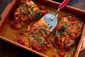EASY OVEN-BAKED FISH WITH TOMATOES