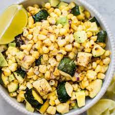 SALAD WITH ZUCCHINI AND CHARRED CORN